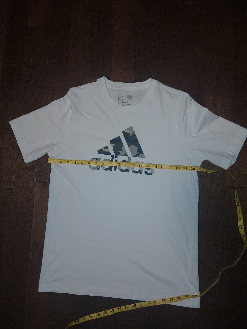 NWOT Adidas Camo Logo Graphic Tee – White Men’s M - Picture 4 of 7